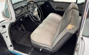 Buick-Series-40-1955-Dover-White-Gray-47