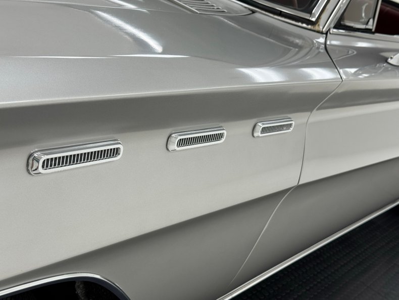 Buick-Skylark-1962-Silver-Cloud-Red-19