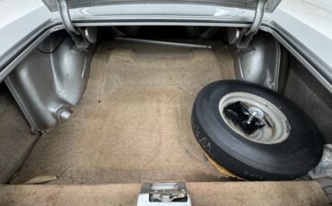 Buick-Skylark-1962-Silver-Cloud-Red-29