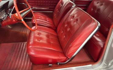 Buick-Skylark-1962-Silver-Cloud-Red-33