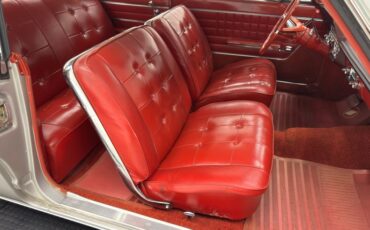 Buick-Skylark-1962-Silver-Cloud-Red-36