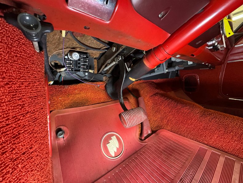 Buick-Skylark-1962-Silver-Cloud-Red-45