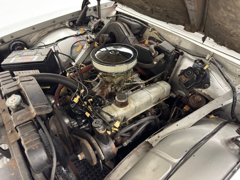 Buick-Skylark-1962-Silver-Cloud-Red-6