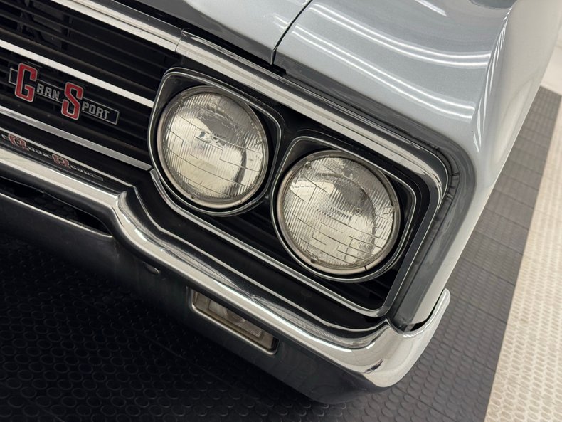 Buick-Skylark-1966-Silver-Mist-Black-15