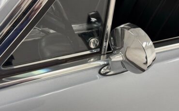 Buick-Skylark-1966-Silver-Mist-Black-25