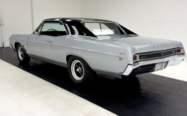Buick-Skylark-1966-Silver-Mist-Black-3
