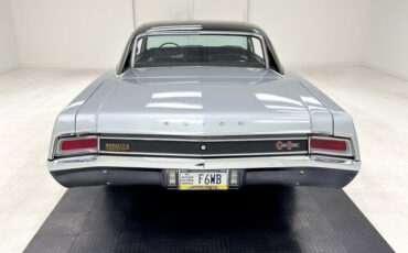 Buick-Skylark-1966-Silver-Mist-Black
