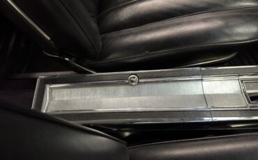 Buick-Skylark-1966-Silver-Mist-Black-6