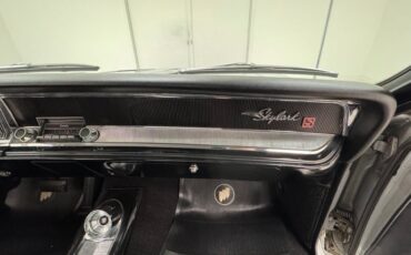 Buick-Skylark-1966-Silver-Mist-Black-9