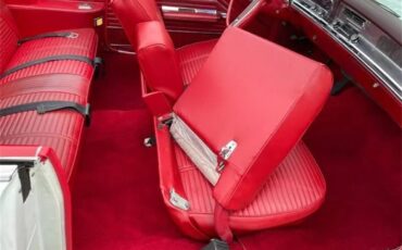 Buick-Skylark-1967-Arctic-white-Red-11