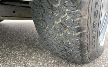 Buick-Skylark-1967-Arctic-white-Red-17