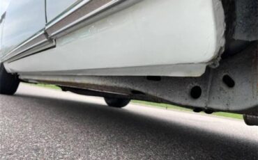 Buick-Skylark-1967-Arctic-white-Red-20