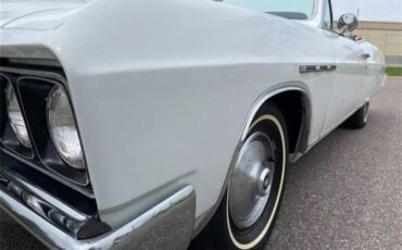 Buick-Skylark-1967-Arctic-white-Red-24