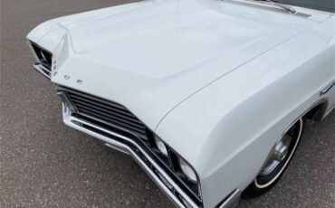 Buick-Skylark-1967-Arctic-white-Red-25