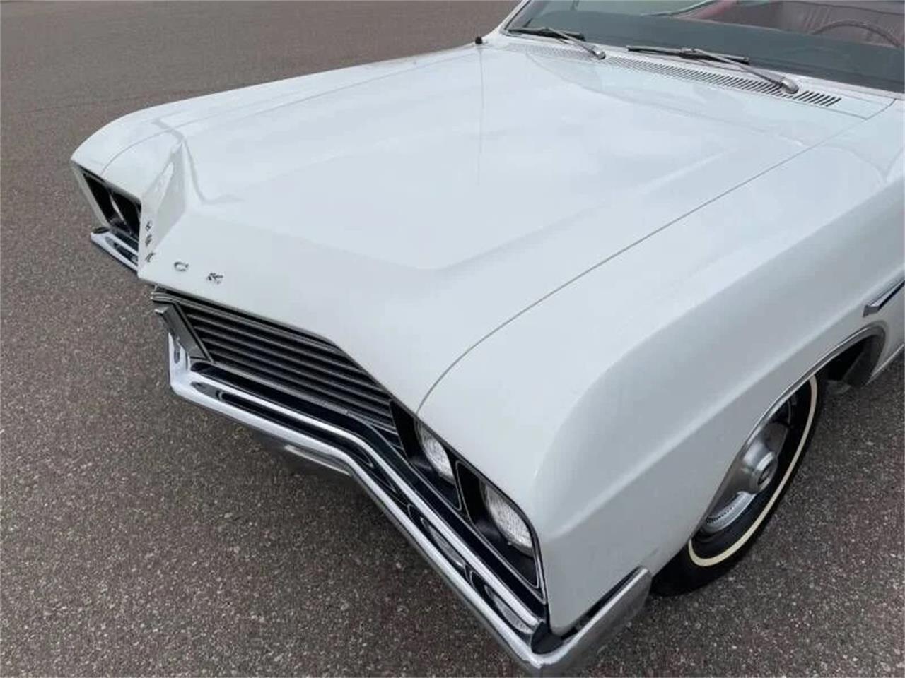 Buick-Skylark-1967-Arctic-white-Red-25