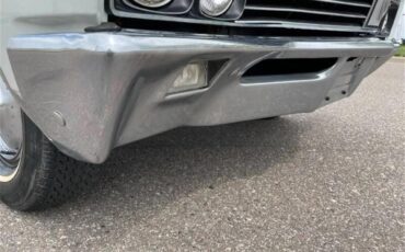 Buick-Skylark-1967-Arctic-white-Red-26