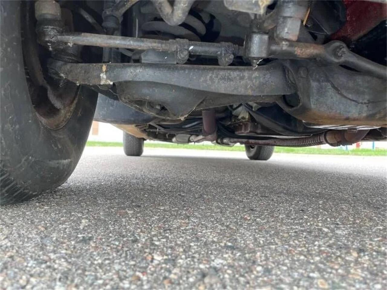 Buick-Skylark-1967-Arctic-white-Red-52