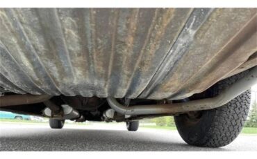 Buick-Skylark-1967-Arctic-white-Red-59