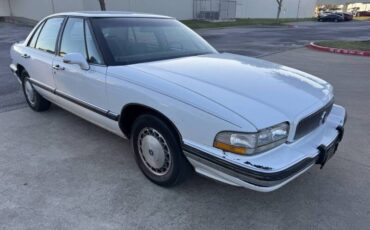 Buick-lesabre-custom-1995-white-4