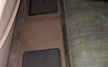 Buick-roadmaster-1947-custom-24