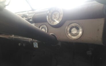 Buick-roadmaster-1947-custom-34