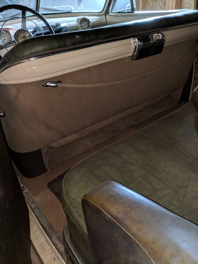 Buick-roadmaster-1947-custom-41