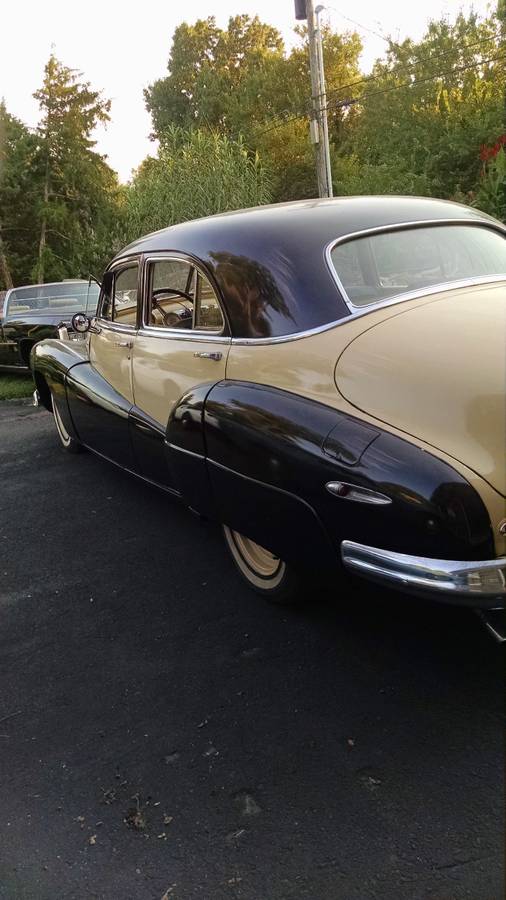 Buick-roadmaster-1947-custom-45