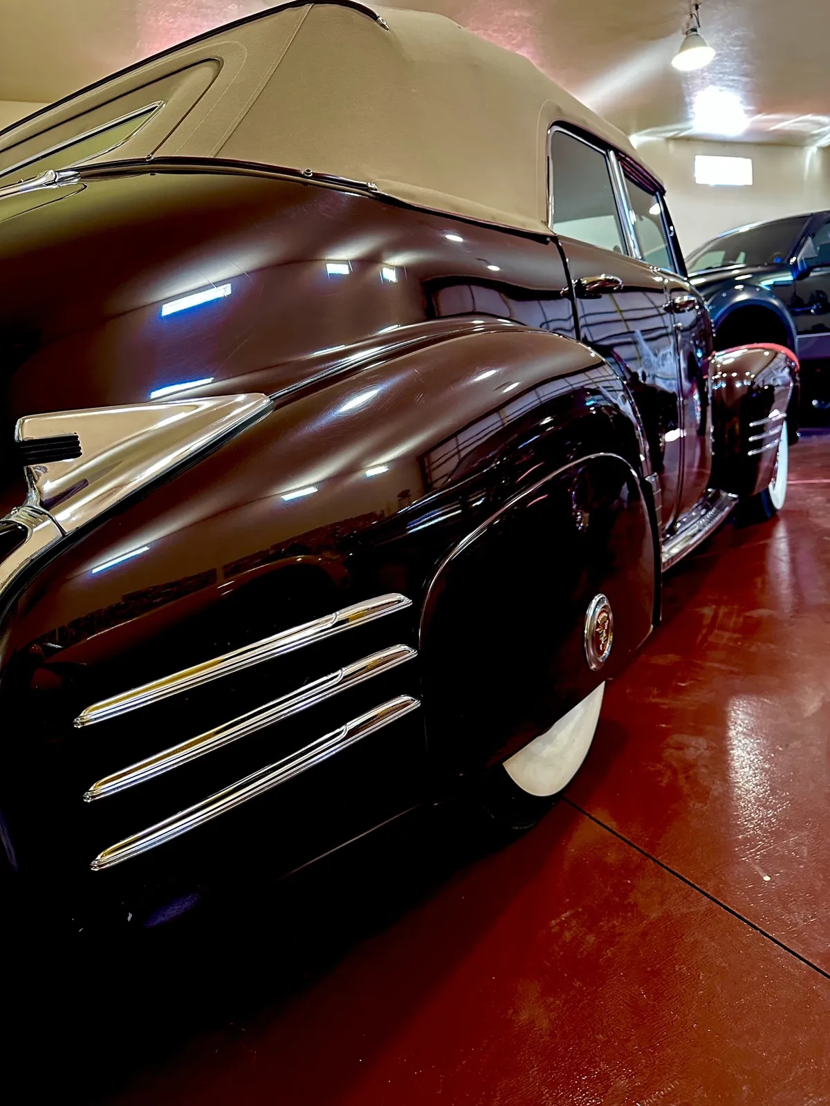 Cadillac-341b-1941-Brown-Red-14