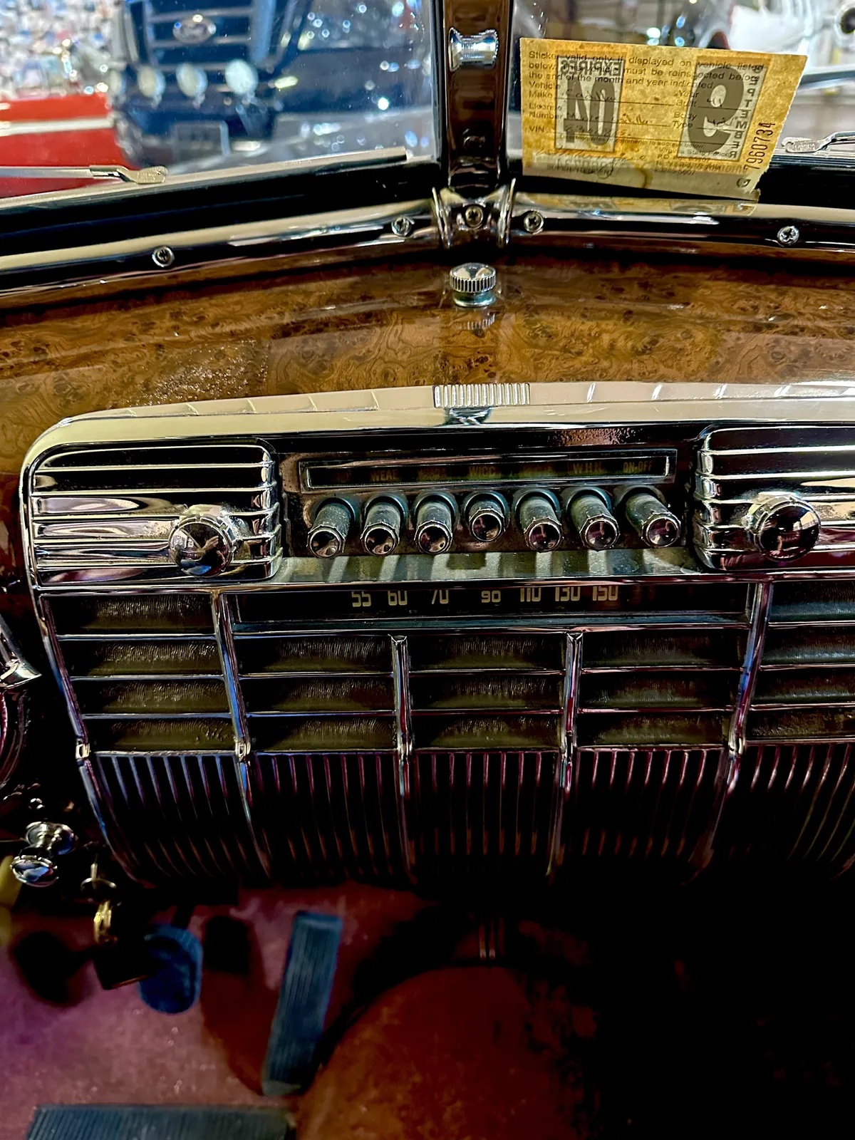 Cadillac-341b-1941-Brown-Red-6