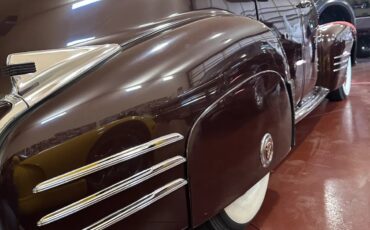 Cadillac-62-1941-19