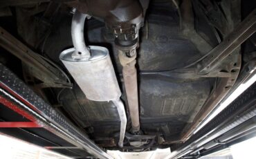 Cadillac-Coupe-deville-1970-Bayberry-Metallic-Gold-23