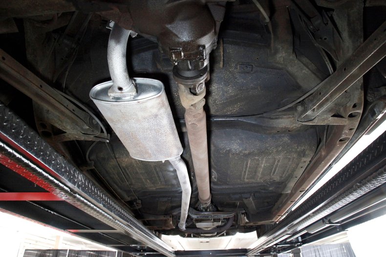 Cadillac-Coupe-deville-1970-Bayberry-Metallic-Gold-23