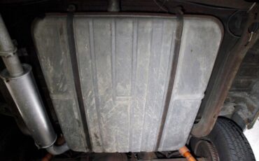 Cadillac-Coupe-deville-1970-Bayberry-Metallic-Gold-35