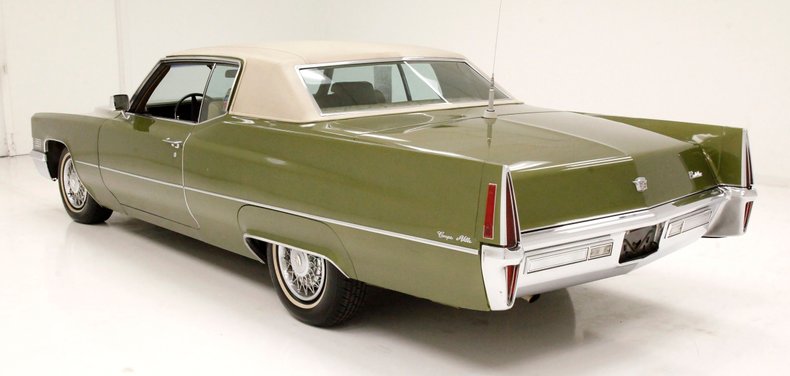 Cadillac-Coupe-deville-1970-Bayberry-Metallic-Gold-37