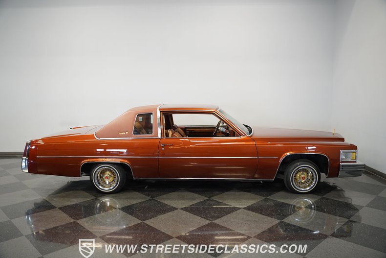 Cadillac-Coupe-deville-1977-Orange-Metallic-Orange-19