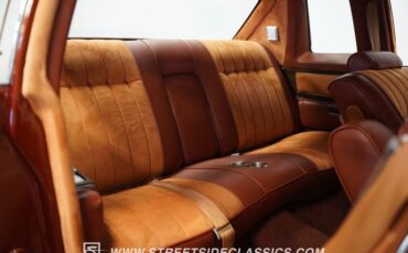 Cadillac-Coupe-deville-1977-Orange-Metallic-Orange-2