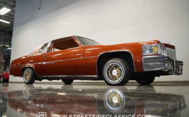 Cadillac-Coupe-deville-1977-Orange-Metallic-Orange-20