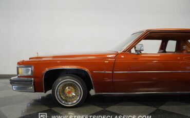 Cadillac-Coupe-deville-1977-Orange-Metallic-Orange-25