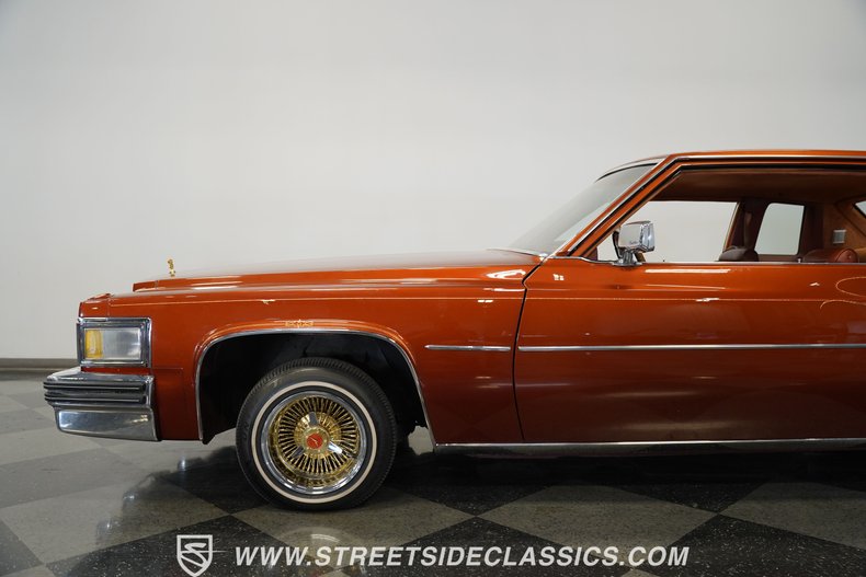 Cadillac-Coupe-deville-1977-Orange-Metallic-Orange-25