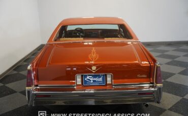 Cadillac-Coupe-deville-1977-Orange-Metallic-Orange-28