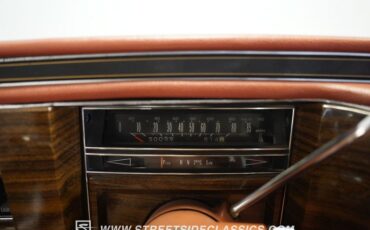 Cadillac-Coupe-deville-1977-Orange-Metallic-Orange-40