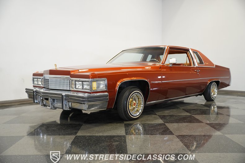 Cadillac-Coupe-deville-1977-Orange-Metallic-Orange-8