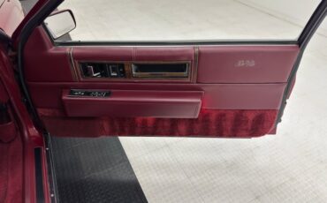 Cadillac-Coupe-deville-1991-Carmine-Red-Burgundy-29