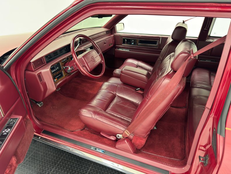 Cadillac-Coupe-deville-1991-Carmine-Red-Burgundy-32
