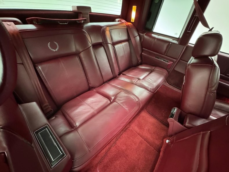 Cadillac-Coupe-deville-1991-Carmine-Red-Burgundy-36