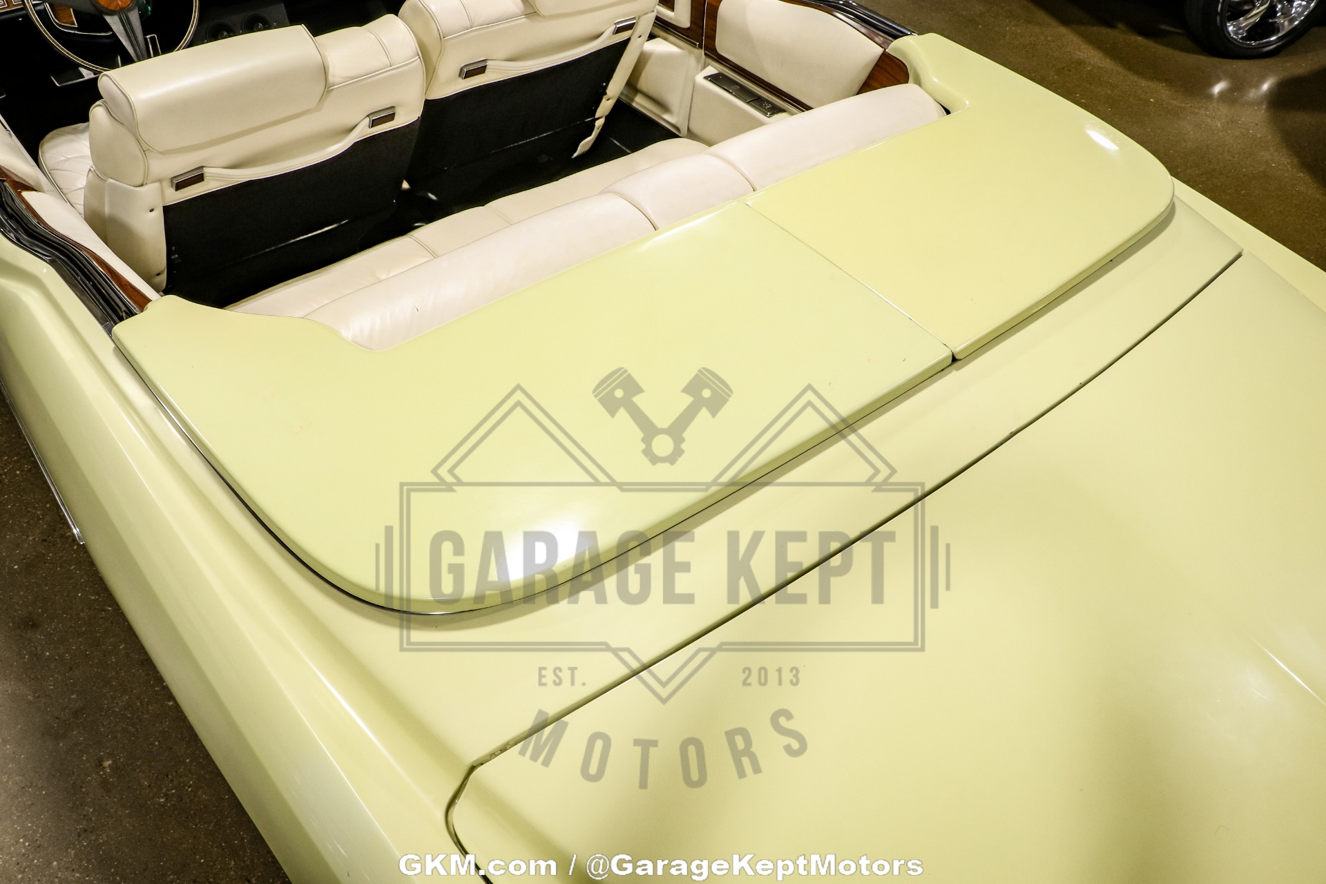 Cadillac-Eldorado-1976-12