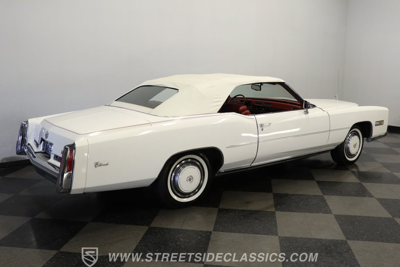 Cadillac-Eldorado-1976-Cotillion-White-Dark-Firethorn-10