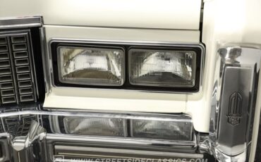 Cadillac-Eldorado-1976-Cotillion-White-Dark-Firethorn-14