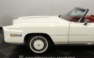 Cadillac-Eldorado-1976-Cotillion-White-Dark-Firethorn-17