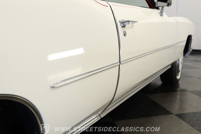 Cadillac-Eldorado-1976-Cotillion-White-Dark-Firethorn-21